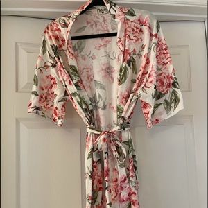 Show Me Your Mumu Robe